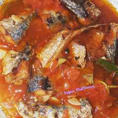 A picture of Ikan Sarden Asam Manis.
