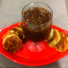 A picture of Tamarind chuteny.