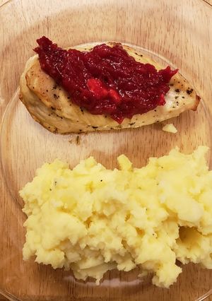 A picture of Cranberry Sauce Chicken.