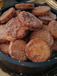 Una foto de Galletas rellenas fritas