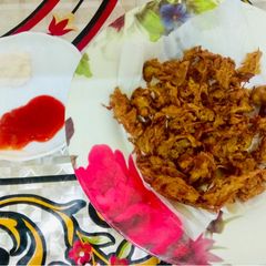 Onions fritters A picture of Onions fritters.