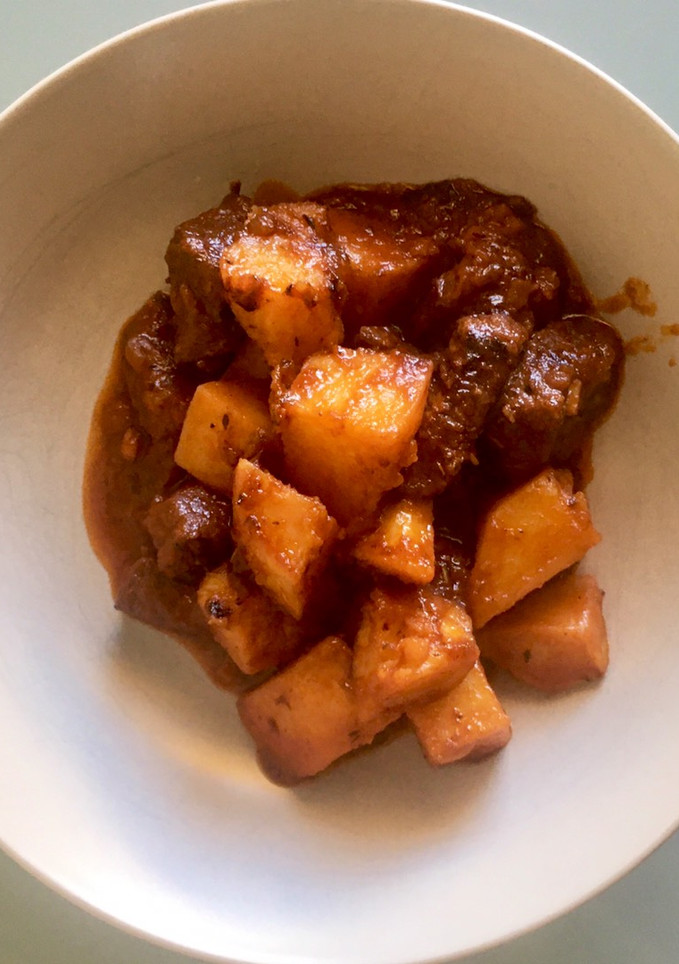 Una foto de Estofado de Carne y Patatas