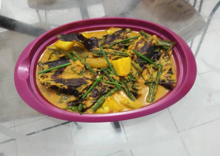 Gulai Ikan Sale Asap