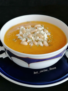 Una foto de Crema de calabaza asada