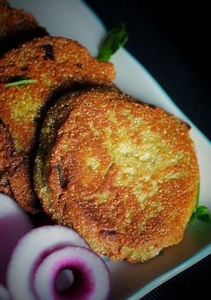 পোস্তর বড়া (Postor bora recipe in Bengali) রেসিপির প্রধান ছবি