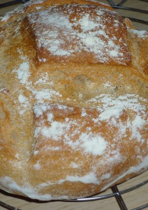 Kovászos kenyér szárított rozskovásszal recept fotója