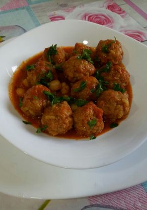 صورة لوصفة كريات الدجاج بالصلصة 😘