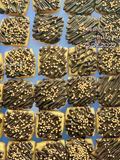 Gambar Biskut Almond Bercoklat (Biskut Raya)
