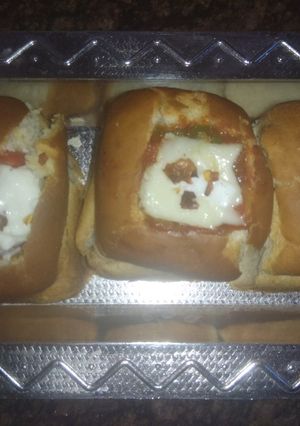 A picture of Pav booms.
