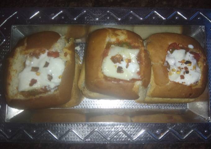 Pav booms