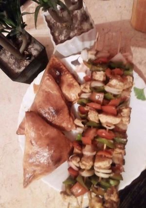 Une photo de Les brochettes de blanc de poulet mariné 💕