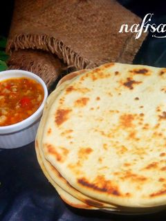 Roti bread nd beans sauce ainihin hoton girkin