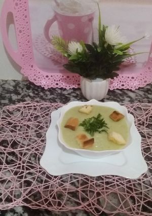 صورة لوصفة حساء الكوسا بالجبن