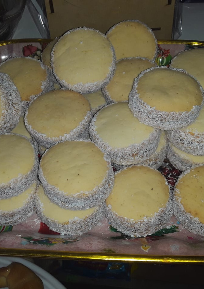 Una foto de Alfajorcitos de maicena (con aceite)