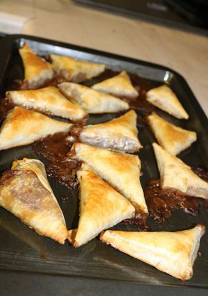 A picture of Baked steak and kidney samoosas.