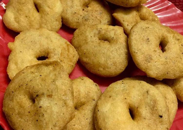 Steps to Make Medu Vada