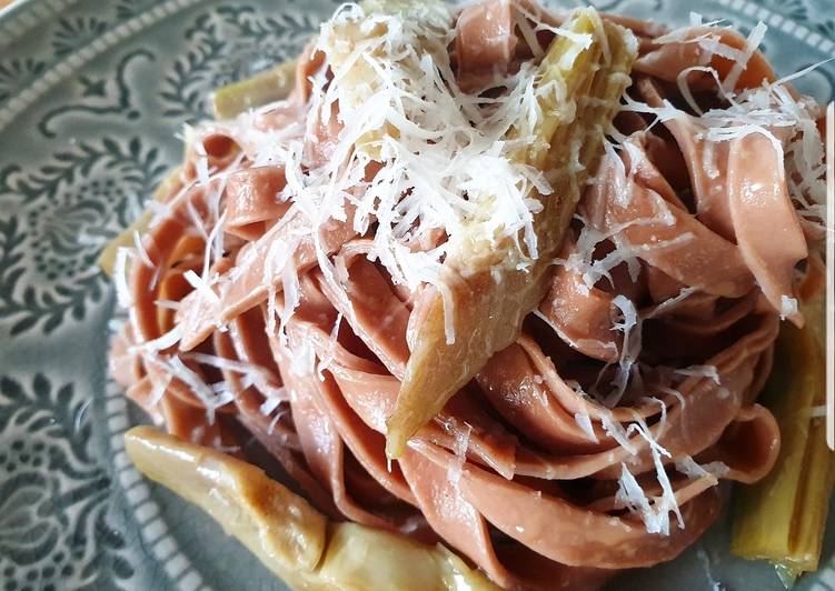 Tagliatelle al Cacao con Carciofi e Pecorino romano