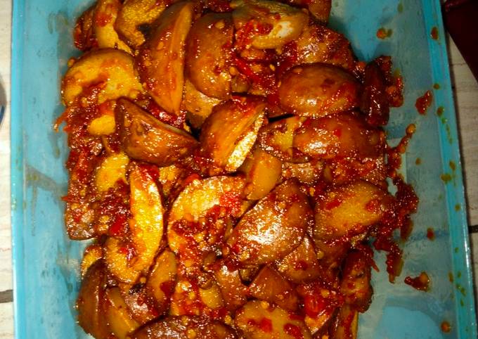 Jengkol balado