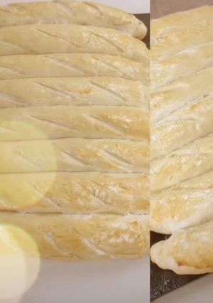 Una foto de Pan casero (tipo baguette) 🥖 súper fácil y con pocos ingredientes