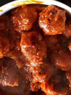 Una foto de Albóndigas con tomate🍛