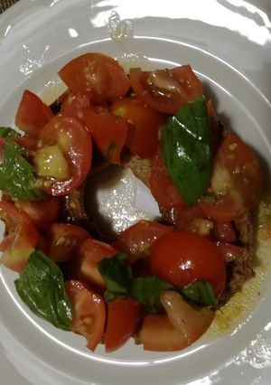 Foto di Frisella con pomodoro