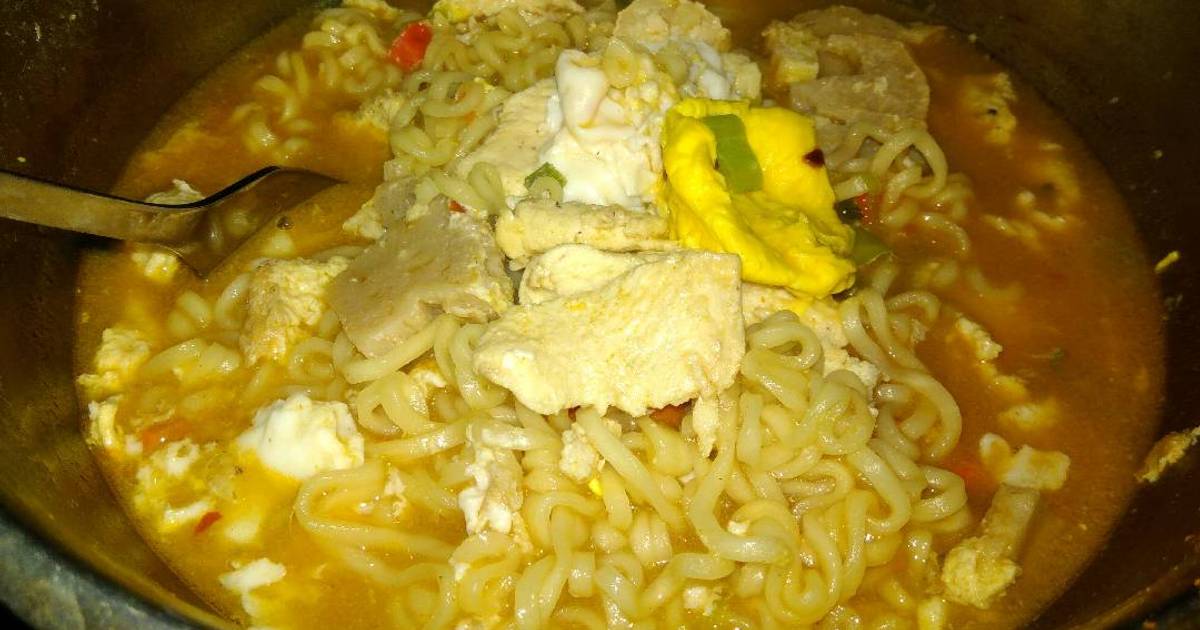 Resep Mie Ramen Kuah Pedaass Oleh Anisa Festi S Kitchen Cookpad