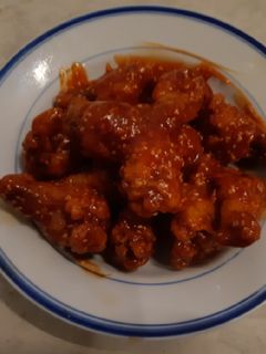 รูปของ ไก่บอนชอน ซอสศรีราชา