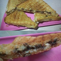 A picture of Cheesy Cream Chocolate Panini for Kids.