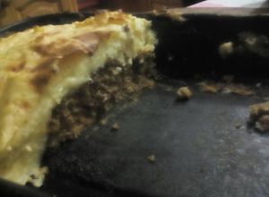 Una foto de Pastel de carne y papas bueno,bonito y barato