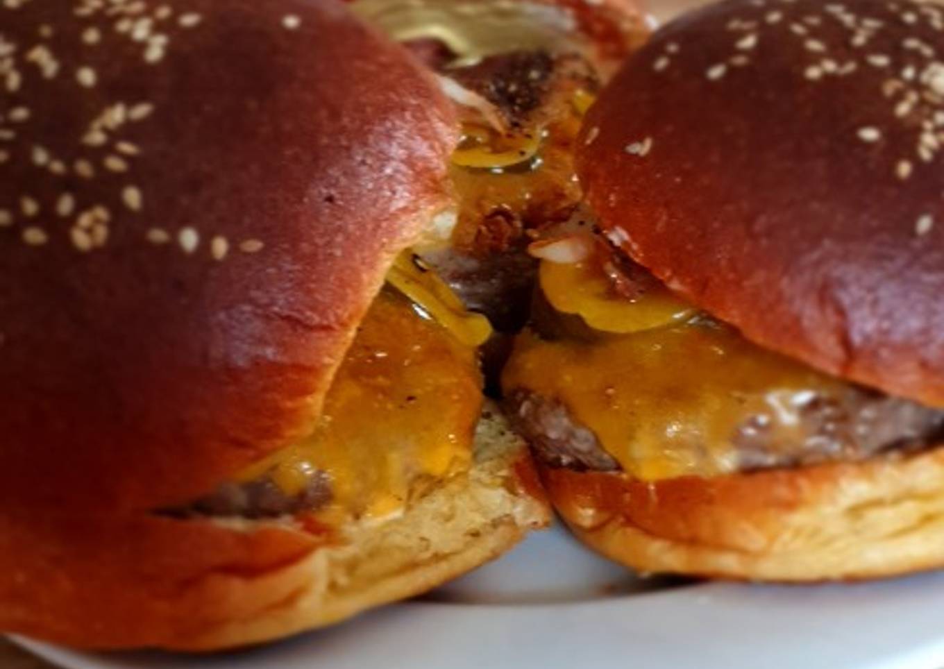 Keto burger brioches bun