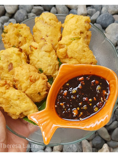 Foto resep Bakwan Tahu + Sambal Cuka Bawang 😋💕👍🏻
