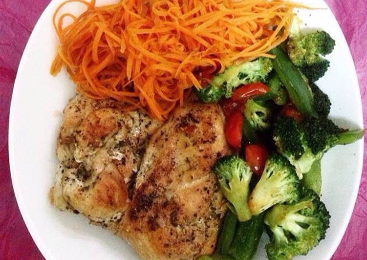 Steps to Prepare Quick Grilled Herb Chicken with Vegetables