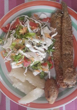 Una foto de Milanesas de acelga con ensalada de apio