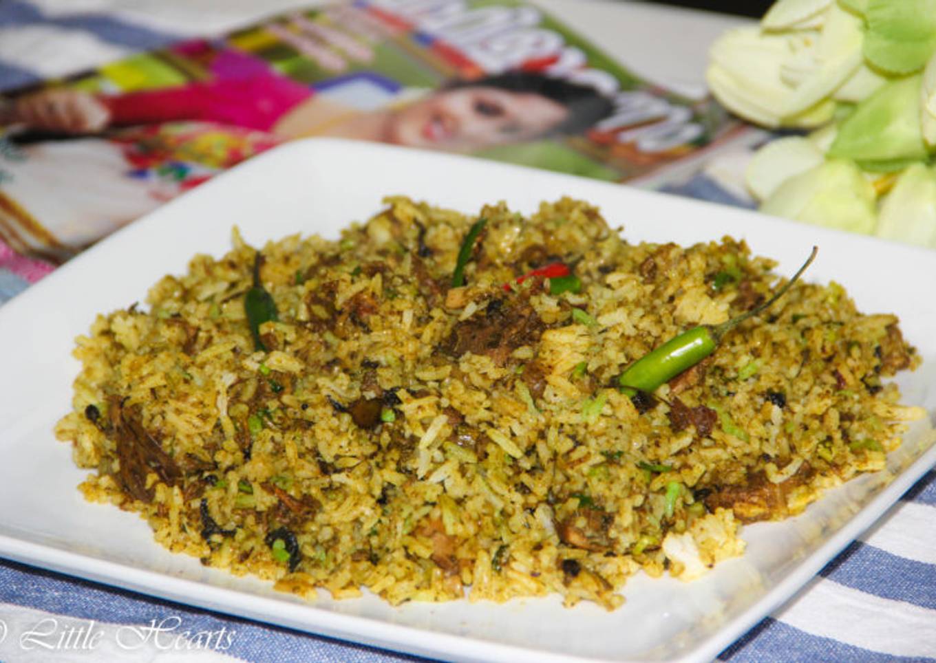 Hariyali Murgh Biryani / Green Masala Chicken Biryani