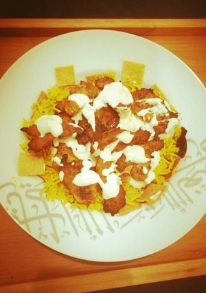 A picture of Chicken Shawarma Fatteh.
