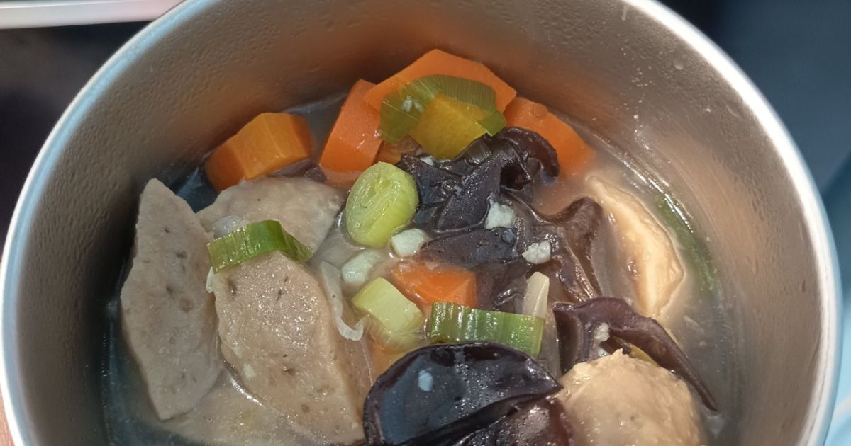 Soup Jamur Kuping Sederhana dengan Bahan Terbatas