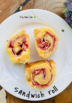 Hình của món Sandwich roll.