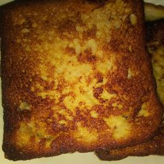 A picture of Toast mayai.