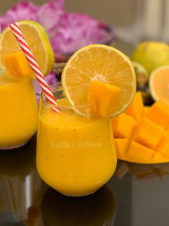 A picture of Orange Mango Smoothie 🍊🍹.