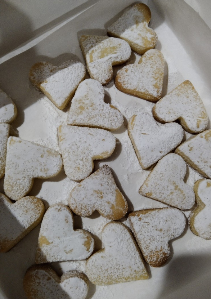 Una foto de Galletas de naranja sin huevo 🍊❤️