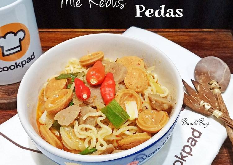 Resep Mie Rebus Pedas yang Enak Banget