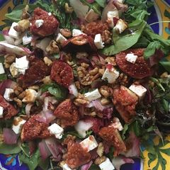 A picture of Fig and feta salad - vegetarian.