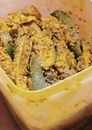 आम का अचार (Aam Ka Achar recipe in hindi) रेसिपी मुख्य फोटो