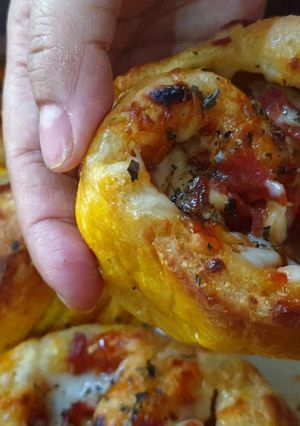 Foto resep Roll pizza & sosis roll rendah karbo
