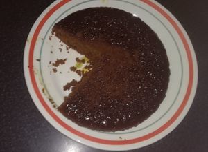 Una foto de Volteando de piña y ron