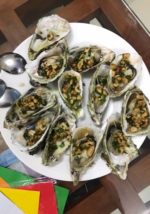 Hình của món Hàu nướng mỡ hành.