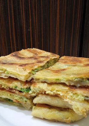 Foto resep Martabak telor., Kulit homemade
