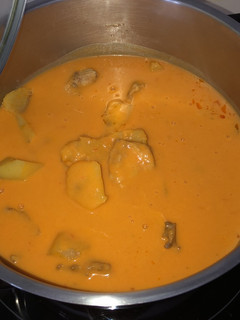 Una foto de Conejo con verduras y 🥔 patatas