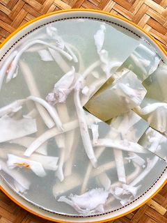 Hình của món Rau Câu Dừa Non 🥥.