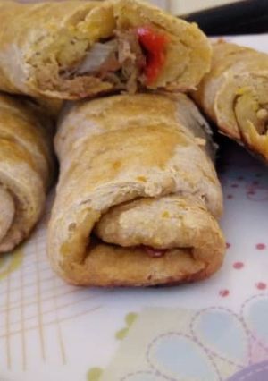 A picture of Plantain meat rolls.